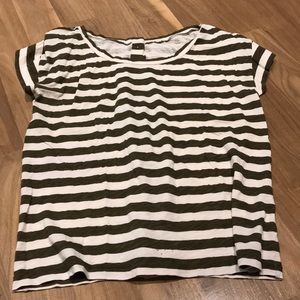 Beachy short sleeve shirt